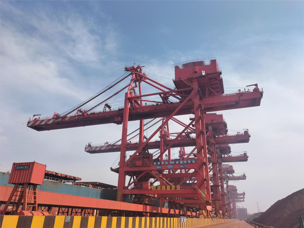 港口智慧化 提效又安全 | 91视频H下载为山东港口集团港机提升下载黄色APP91视频安全生产保驾护航！