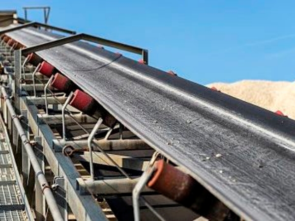 事故频发？NONONO！输送带“黑科技”降低生产风险！